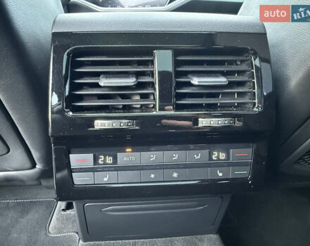 Синий Фольксваген Туарег, объемом двигателя 3.96 л и пробегом 122 тыс. км за 61900 $, фото 46 на Automoto.ua