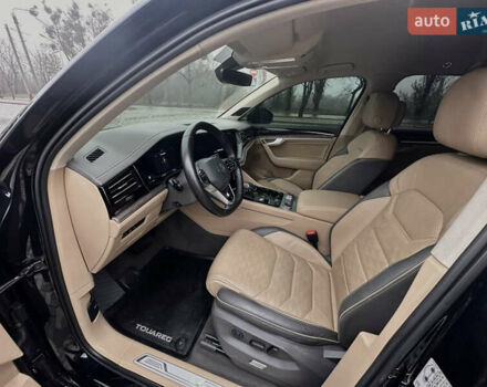 Синий Фольксваген Туарег, объемом двигателя 3 л и пробегом 115 тыс. км за 55000 $, фото 9 на Automoto.ua