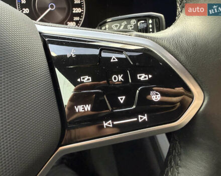 Синий Фольксваген Туарег, объемом двигателя 3 л и пробегом 88 тыс. км за 52000 $, фото 16 на Automoto.ua