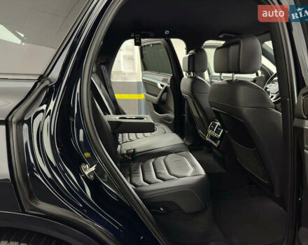 Синій Фольксваген Туарег, об'ємом двигуна 3 л та пробігом 117 тис. км за 52999 $, фото 47 на Automoto.ua