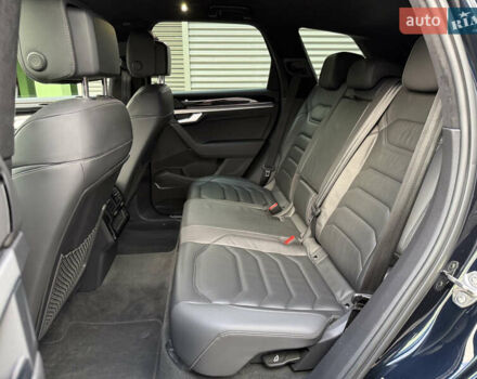 Синий Фольксваген Туарег, объемом двигателя 3 л и пробегом 88 тыс. км за 52000 $, фото 7 на Automoto.ua