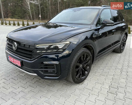 Синий Фольксваген Туарег, объемом двигателя 3.96 л и пробегом 122 тыс. км за 61900 $, фото 2 на Automoto.ua