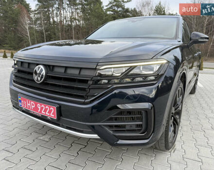 Синий Фольксваген Туарег, объемом двигателя 3.96 л и пробегом 122 тыс. км за 61900 $, фото 5 на Automoto.ua
