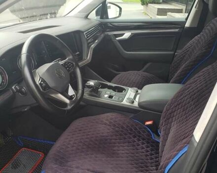 Синій Фольксваген Туарег, об'ємом двигуна 3 л та пробігом 107 тис. км за 37500 $, фото 11 на Automoto.ua