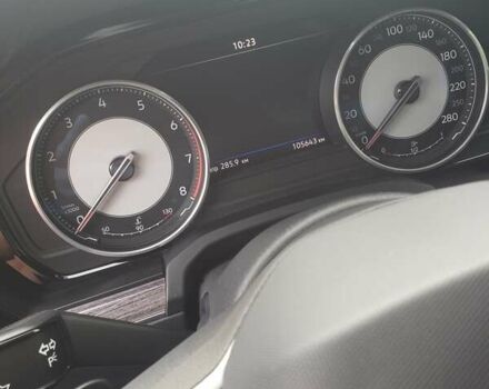 Синій Фольксваген Туарег, об'ємом двигуна 3 л та пробігом 107 тис. км за 37500 $, фото 12 на Automoto.ua