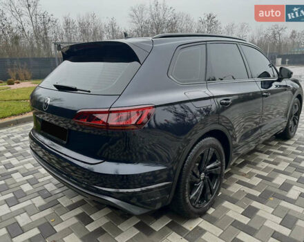 Синий Фольксваген Туарег, объемом двигателя 3 л и пробегом 115 тыс. км за 55000 $, фото 6 на Automoto.ua