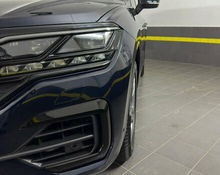 Синій Фольксваген Туарег, об'ємом двигуна 3 л та пробігом 117 тис. км за 52999 $, фото 25 на Automoto.ua