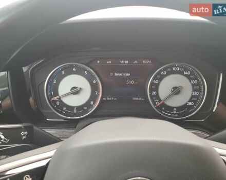 Синій Фольксваген Туарег, об'ємом двигуна 3 л та пробігом 107 тис. км за 37500 $, фото 18 на Automoto.ua