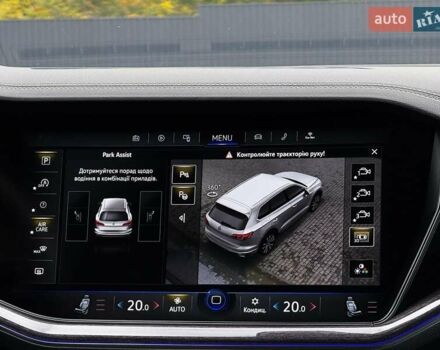 Синий Фольксваген Туарег, объемом двигателя 3 л и пробегом 51 тыс. км за 59999 $, фото 99 на Automoto.ua