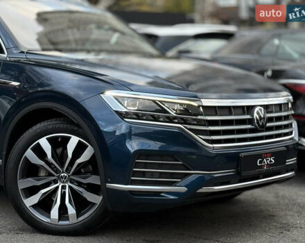 Синій Фольксваген Туарег, об'ємом двигуна 2.97 л та пробігом 145 тис. км за 54800 $, фото 3 на Automoto.ua