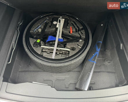 Синий Фольксваген Туарег, объемом двигателя 3 л и пробегом 74 тыс. км за 62700 $, фото 35 на Automoto.ua