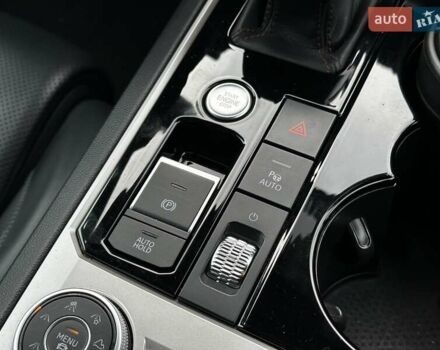 Синий Фольксваген Туарег, объемом двигателя 2.97 л и пробегом 170 тыс. км за 49999 $, фото 34 на Automoto.ua