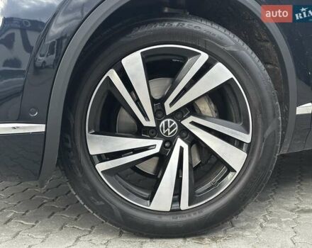 Синий Фольксваген Туарег, объемом двигателя 2.97 л и пробегом 170 тыс. км за 49999 $, фото 4 на Automoto.ua