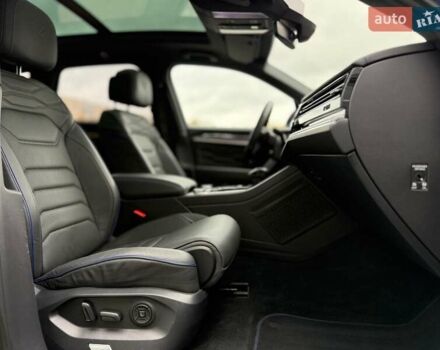 Синий Фольксваген Туарег, объемом двигателя 3 л и пробегом 83 тыс. км за 60900 $, фото 20 на Automoto.ua