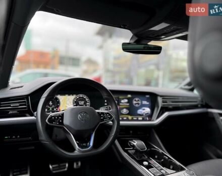 Синій Фольксваген Туарег, об'ємом двигуна 3 л та пробігом 83 тис. км за 54499 $, фото 20 на Automoto.ua