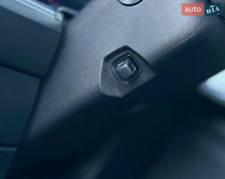 Синий Фольксваген Туарег, объемом двигателя 3 л и пробегом 74 тыс. км за 68700 $, фото 29 на Automoto.ua