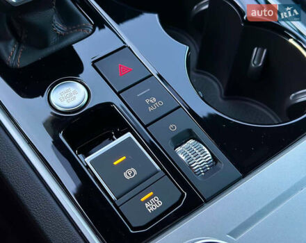 Синий Фольксваген Туарег, объемом двигателя 3 л и пробегом 74 тыс. км за 68700 $, фото 34 на Automoto.ua