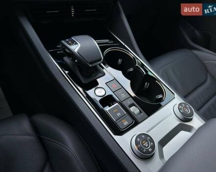 Синий Фольксваген Туарег, объемом двигателя 3 л и пробегом 51 тыс. км за 59999 $, фото 56 на Automoto.ua