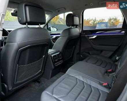 Синий Фольксваген Туарег, объемом двигателя 3 л и пробегом 51 тыс. км за 59999 $, фото 65 на Automoto.ua