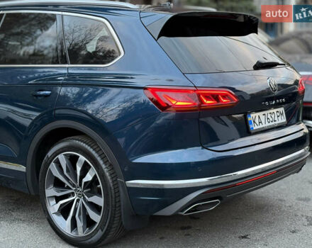 Синій Фольксваген Туарег, об'ємом двигуна 2.97 л та пробігом 145 тис. км за 54800 $, фото 11 на Automoto.ua