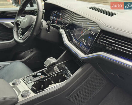 Синий Фольксваген Туарег, объемом двигателя 3 л и пробегом 74 тыс. км за 62700 $, фото 33 на Automoto.ua