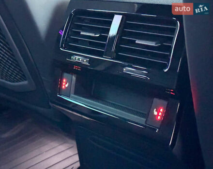 Синий Фольксваген Туарег, объемом двигателя 3 л и пробегом 74 тыс. км за 68700 $, фото 54 на Automoto.ua