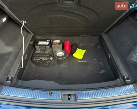 Синий Фольксваген Туарег, объемом двигателя 3 л и пробегом 51 тыс. км за 59999 $, фото 70 на Automoto.ua