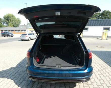 Синий Фольксваген Туарег, объемом двигателя 3 л и пробегом 12 тыс. км за 42500 $, фото 11 на Automoto.ua