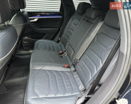 Синий Фольксваген Туарег, объемом двигателя 3 л и пробегом 74 тыс. км за 62700 $, фото 24 на Automoto.ua