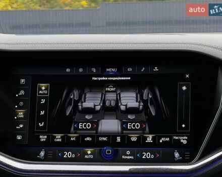 Синий Фольксваген Туарег, объемом двигателя 3 л и пробегом 51 тыс. км за 59999 $, фото 96 на Automoto.ua