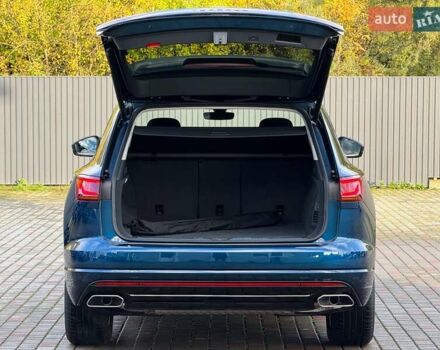 Синий Фольксваген Туарег, объемом двигателя 3 л и пробегом 51 тыс. км за 59999 $, фото 67 на Automoto.ua