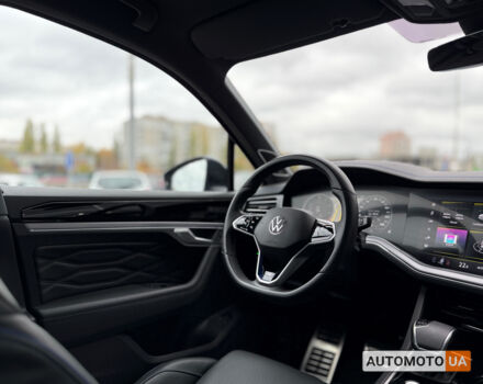 Синий Фольксваген Туарег, объемом двигателя 3 л и пробегом 83 тыс. км за 56990 $, фото 18 на Automoto.ua