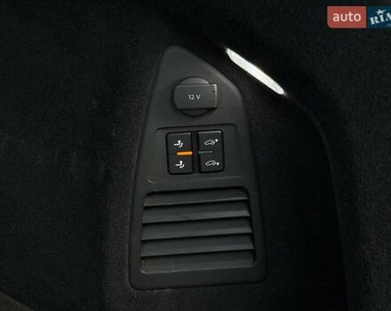 Синий Фольксваген Туарег, объемом двигателя 3 л и пробегом 51 тыс. км за 59999 $, фото 71 на Automoto.ua