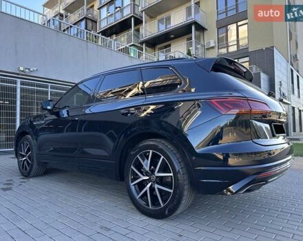 Синий Фольксваген Туарег, объемом двигателя 2.99 л и пробегом 72 тыс. км за 63500 $, фото 3 на Automoto.ua