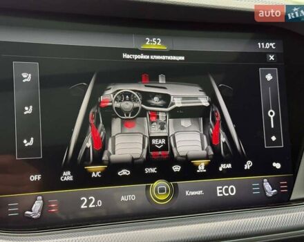 Синий Фольксваген Туарег, объемом двигателя 3 л и пробегом 83 тыс. км за 60900 $, фото 49 на Automoto.ua