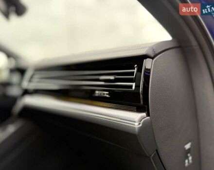 Синій Фольксваген Туарег, об'ємом двигуна 3 л та пробігом 83 тис. км за 54499 $, фото 33 на Automoto.ua