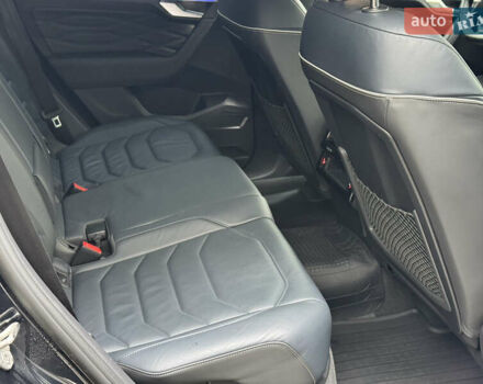 Синий Фольксваген Туарег, объемом двигателя 3 л и пробегом 74 тыс. км за 62700 $, фото 27 на Automoto.ua