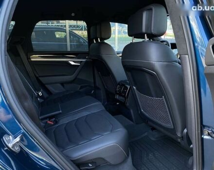 Синий Фольксваген Туарег, объемом двигателя 3 л и пробегом 55 тыс. км за 64900 $, фото 17 на Automoto.ua
