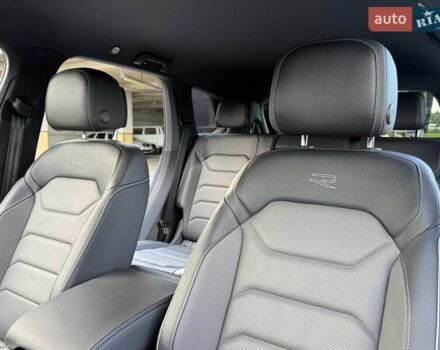 Синий Фольксваген Туарег, объемом двигателя 3 л и пробегом 79 тыс. км за 62500 $, фото 30 на Automoto.ua