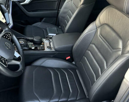 Синий Фольксваген Туарег, объемом двигателя 2.97 л и пробегом 49 тыс. км за 65999 $, фото 17 на Automoto.ua