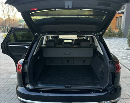 Синий Фольксваген Туарег, объемом двигателя 2.97 л и пробегом 49 тыс. км за 65999 $, фото 20 на Automoto.ua