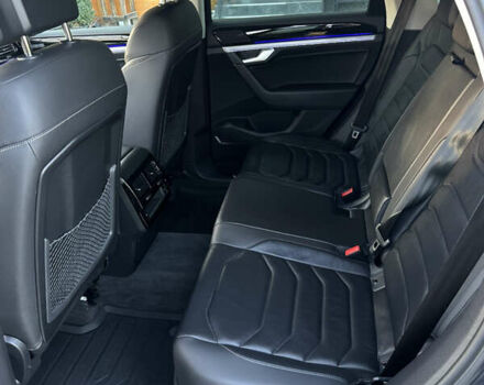 Синий Фольксваген Туарег, объемом двигателя 2.97 л и пробегом 49 тыс. км за 65999 $, фото 19 на Automoto.ua