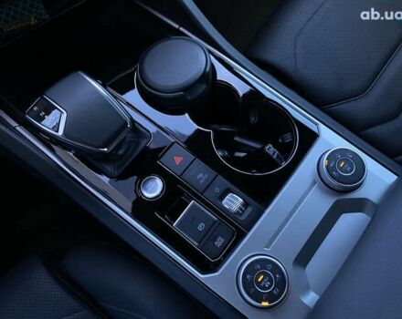 Синий Фольксваген Туарег, объемом двигателя 3 л и пробегом 55 тыс. км за 64900 $, фото 24 на Automoto.ua