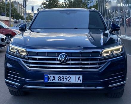 Синий Фольксваген Туарег, объемом двигателя 3 л и пробегом 55 тыс. км за 64900 $, фото 2 на Automoto.ua