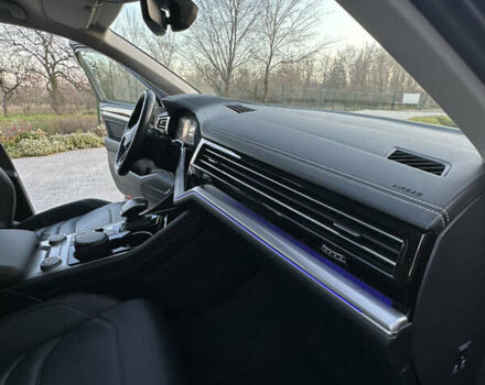 Синий Фольксваген Туарег, объемом двигателя 2.97 л и пробегом 49 тыс. км за 65999 $, фото 26 на Automoto.ua