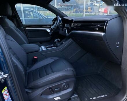 Синий Фольксваген Туарег, объемом двигателя 3 л и пробегом 55 тыс. км за 64900 $, фото 9 на Automoto.ua