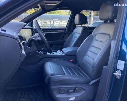 Синий Фольксваген Туарег, объемом двигателя 3 л и пробегом 55 тыс. км за 64900 $, фото 8 на Automoto.ua