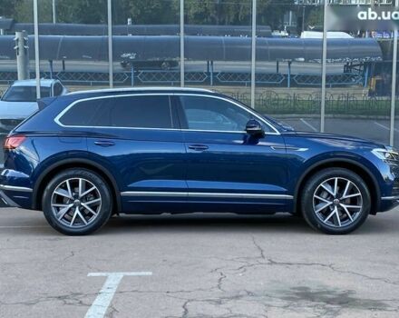 Синий Фольксваген Туарег, объемом двигателя 3 л и пробегом 55 тыс. км за 64900 $, фото 6 на Automoto.ua