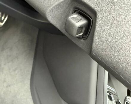 Фольксваген Туарег 2023 в Киеве на Automoto.ua Синий Фольксваген Туарег, объемом двигателя 3 л и пробегом 29 тыс. км за 73062 $, фото 56 на Automoto.ua