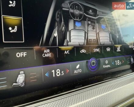 Фольксваген Туарег 2023 в Киеве на Automoto.ua Синий Фольксваген Туарег, объемом двигателя 3 л и пробегом 29 тыс. км за 73062 $, фото 44 на Automoto.ua